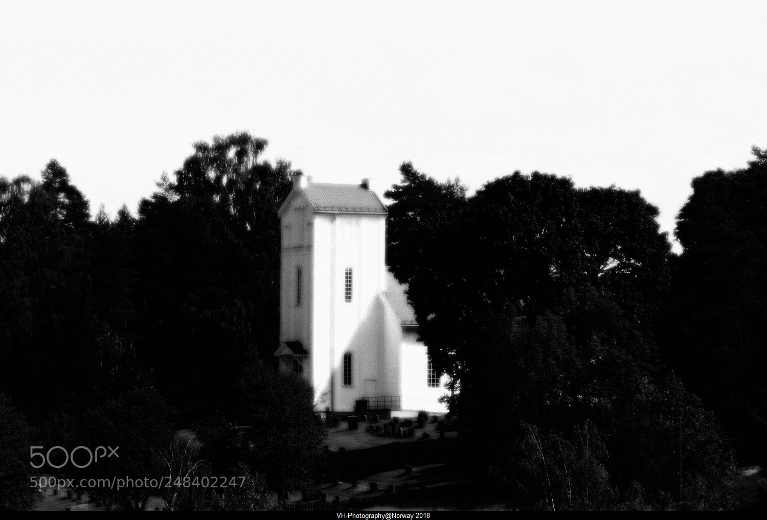 Canon EOS 20D sample photo. The church in the photography