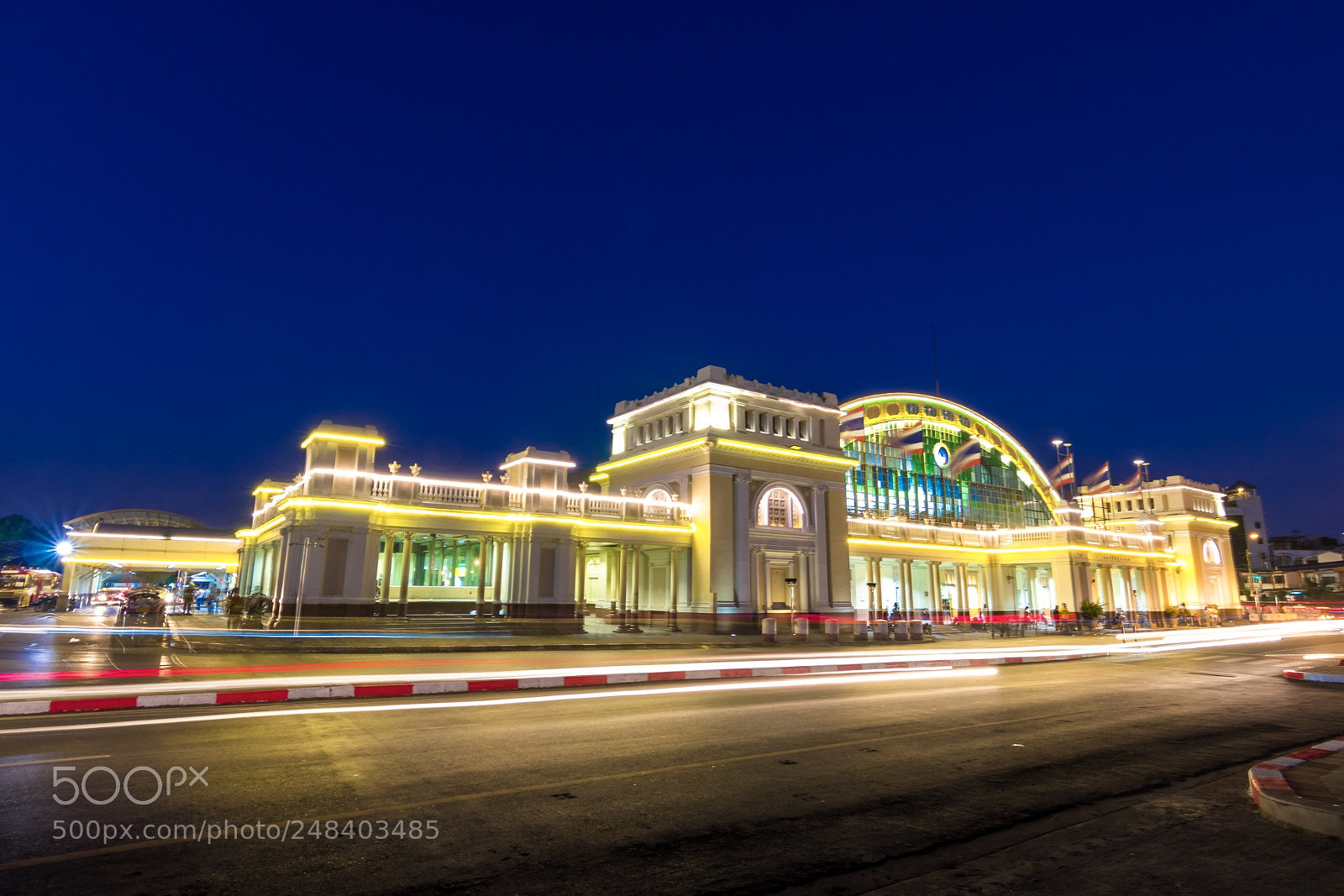 Canon EOS 80D sample photo. Hua lamphong station photography