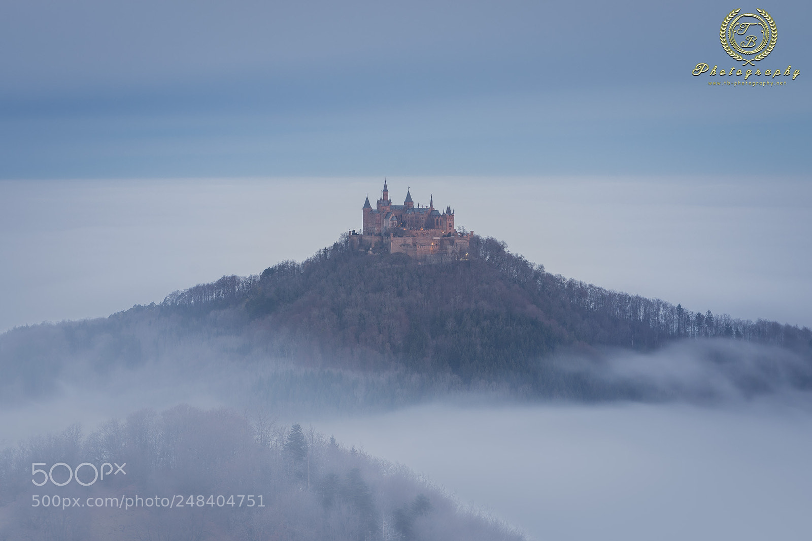 Nikon D7200 sample photo. Burg hohenzollern im nebel photography