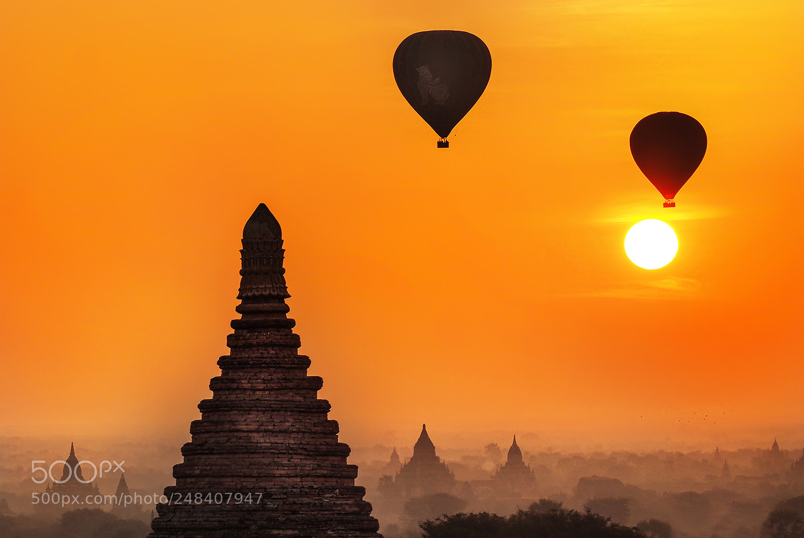 Olympus OM-D E-M5 II sample photo. The temples of bagan photography