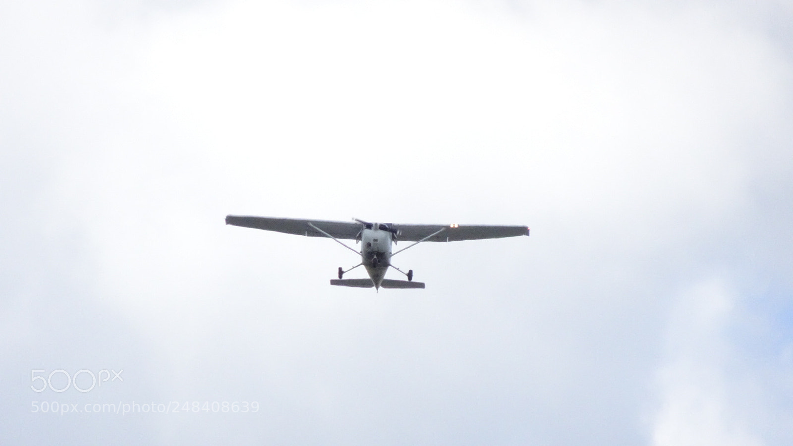 Sony Cyber-shot DSC-HX80 sample photo. Cessna depaeting from ksfb photography