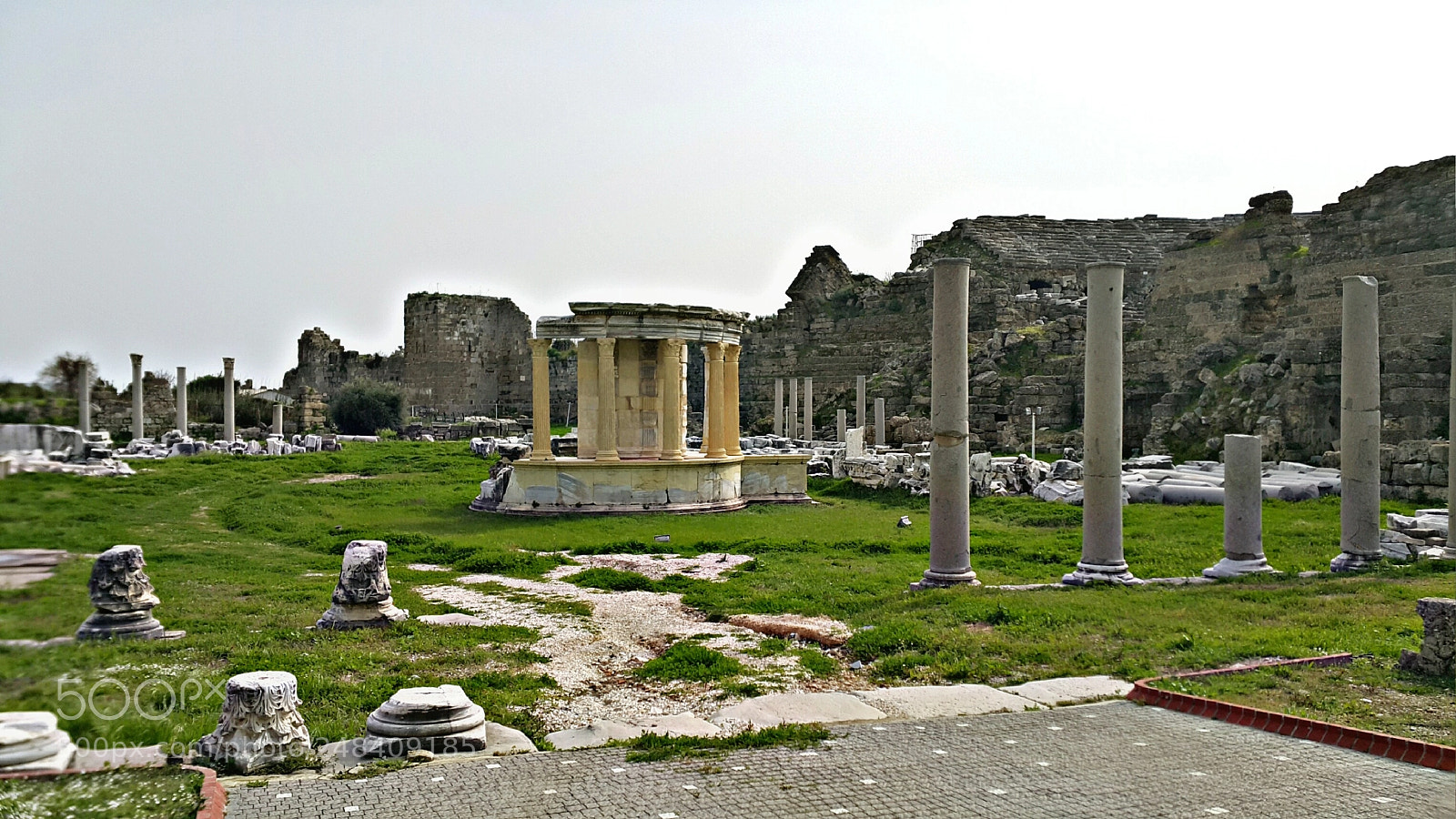 Samsung Galaxy Note4 sample photo. Antalya side tyche temple photography