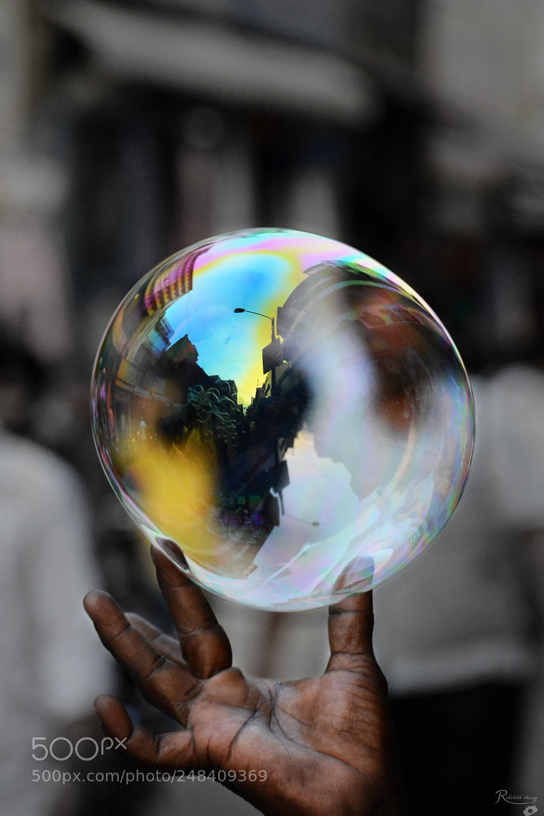 Nikon D5200 sample photo. World in my hands photography