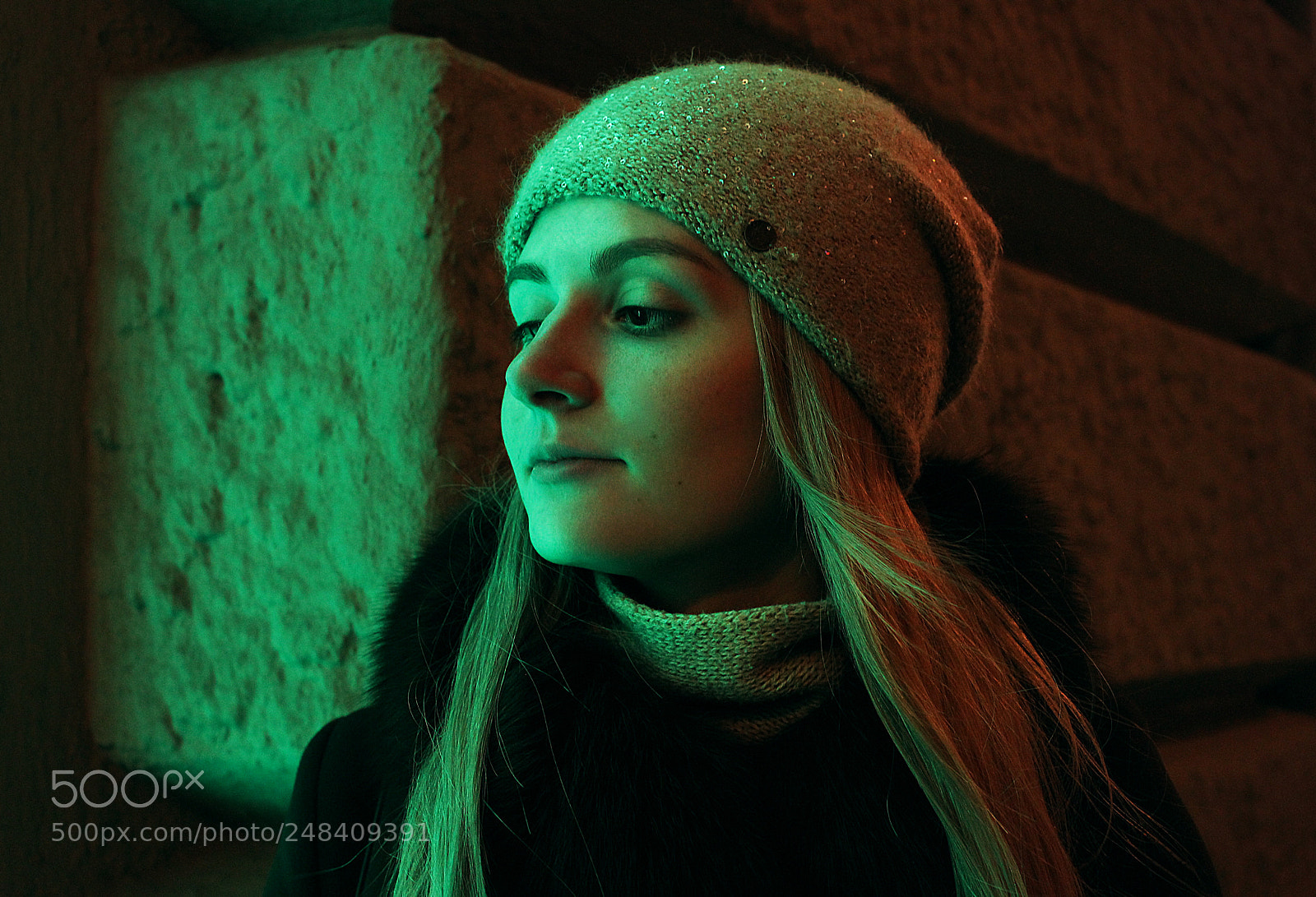 Canon EOS 600D (Rebel EOS T3i / EOS Kiss X5) sample photo. Neon photography