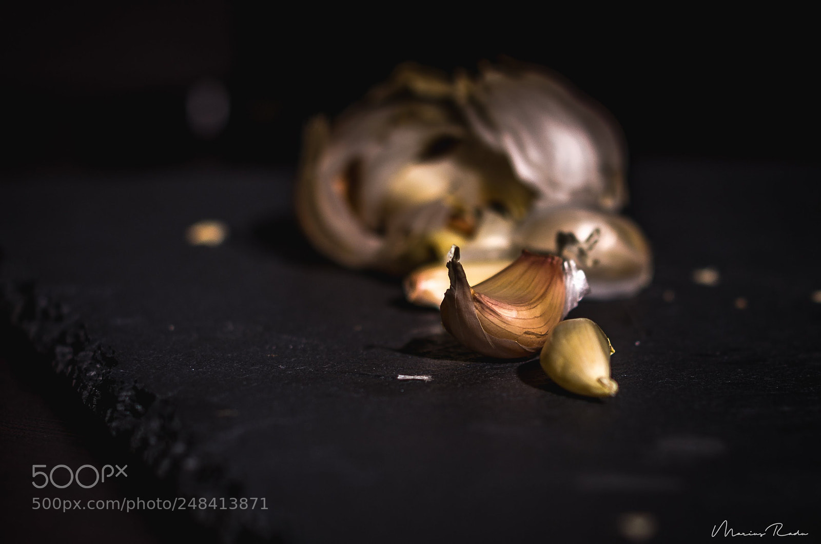 Pentax K-5 sample photo. Garlic time photography
