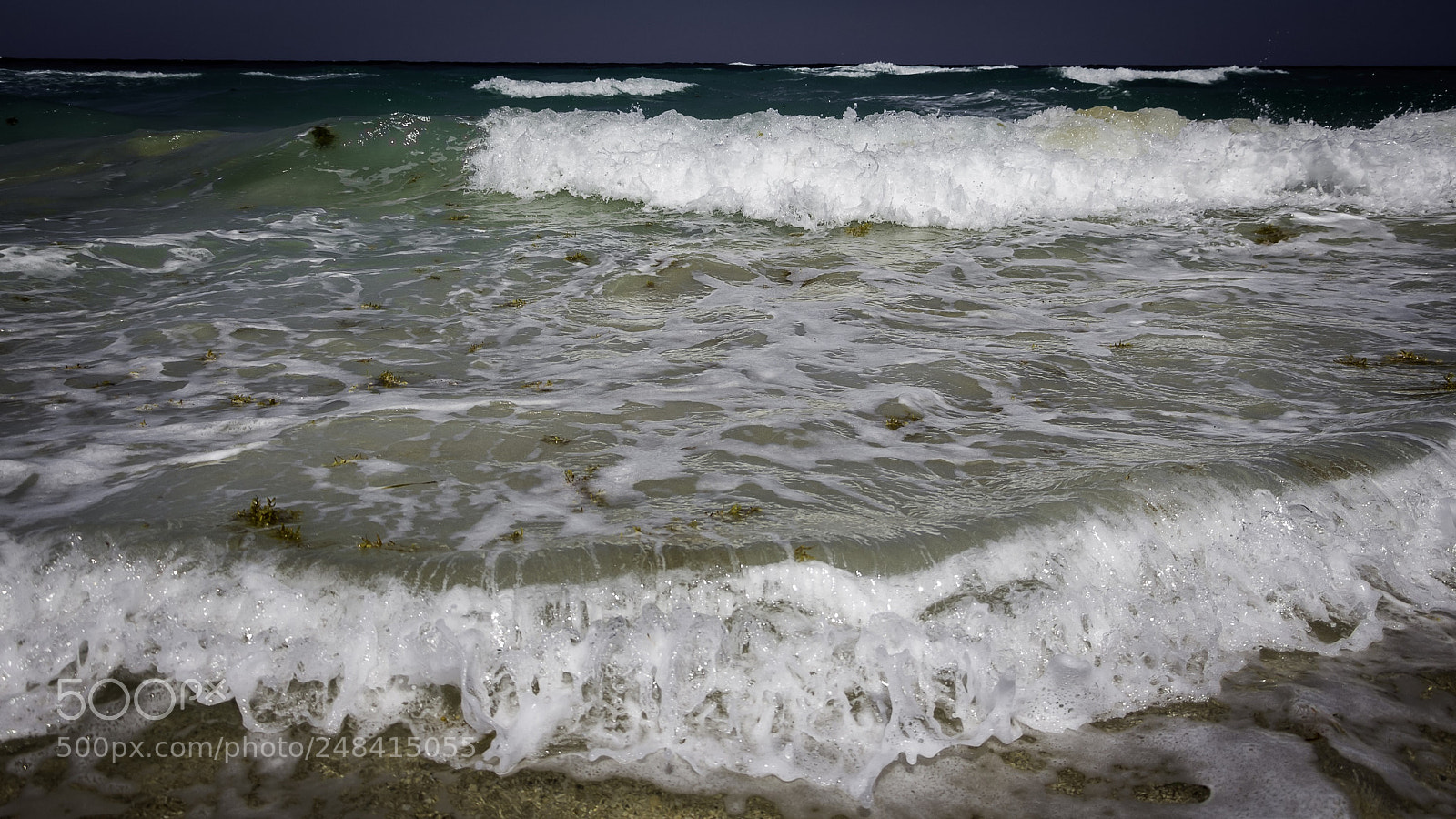 Canon EOS 700D (EOS Rebel T5i / EOS Kiss X7i) sample photo. Foamy keyboard photography