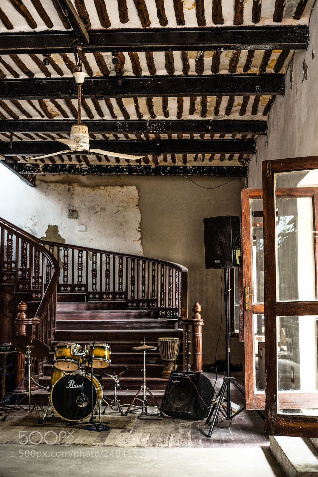 Sony a7 II sample photo. Zanzibar old world staircase photography