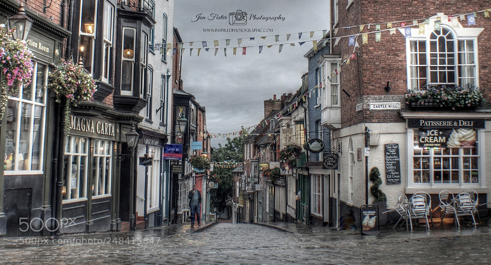 Nikon D5000 sample photo. Castle sq looking down photography