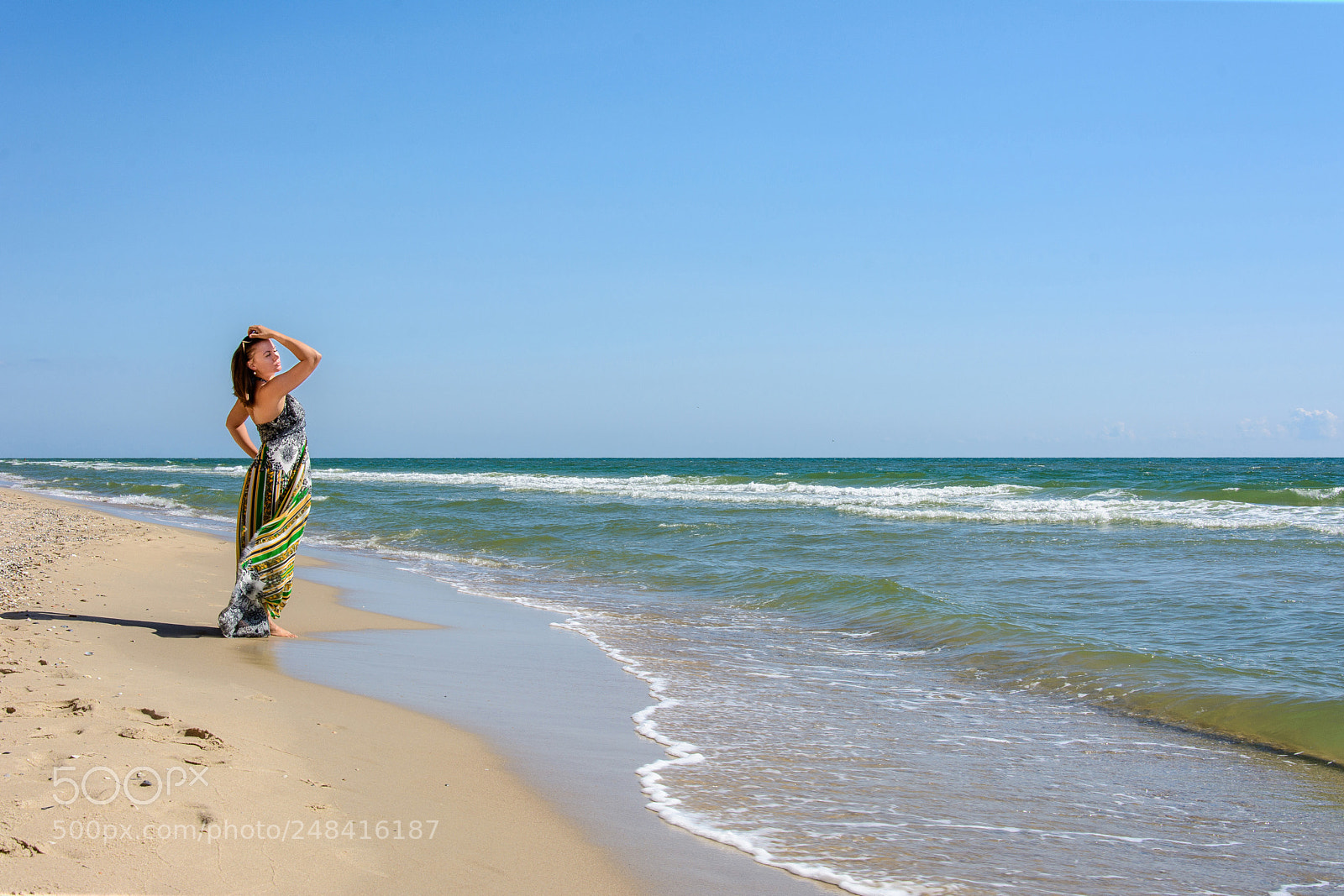 Nikon D7100 sample photo. Beautiful girl standing on photography