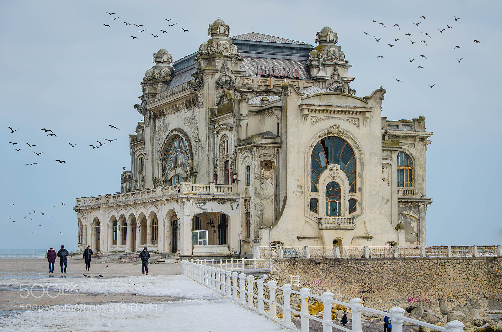 Nikon D5100 sample photo. Abandoned casino photography