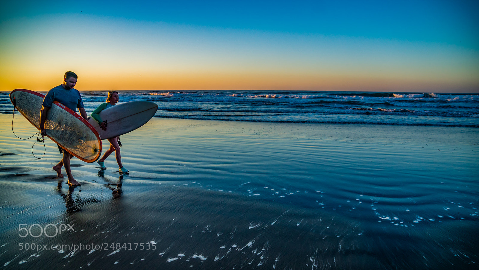 Sony a7R II sample photo. Ready to surf photography