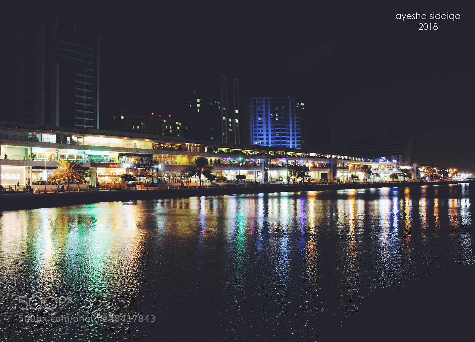 Canon EOS 1300D (EOS Rebel T6 / EOS Kiss X80) sample photo. Bright lights, big city photography