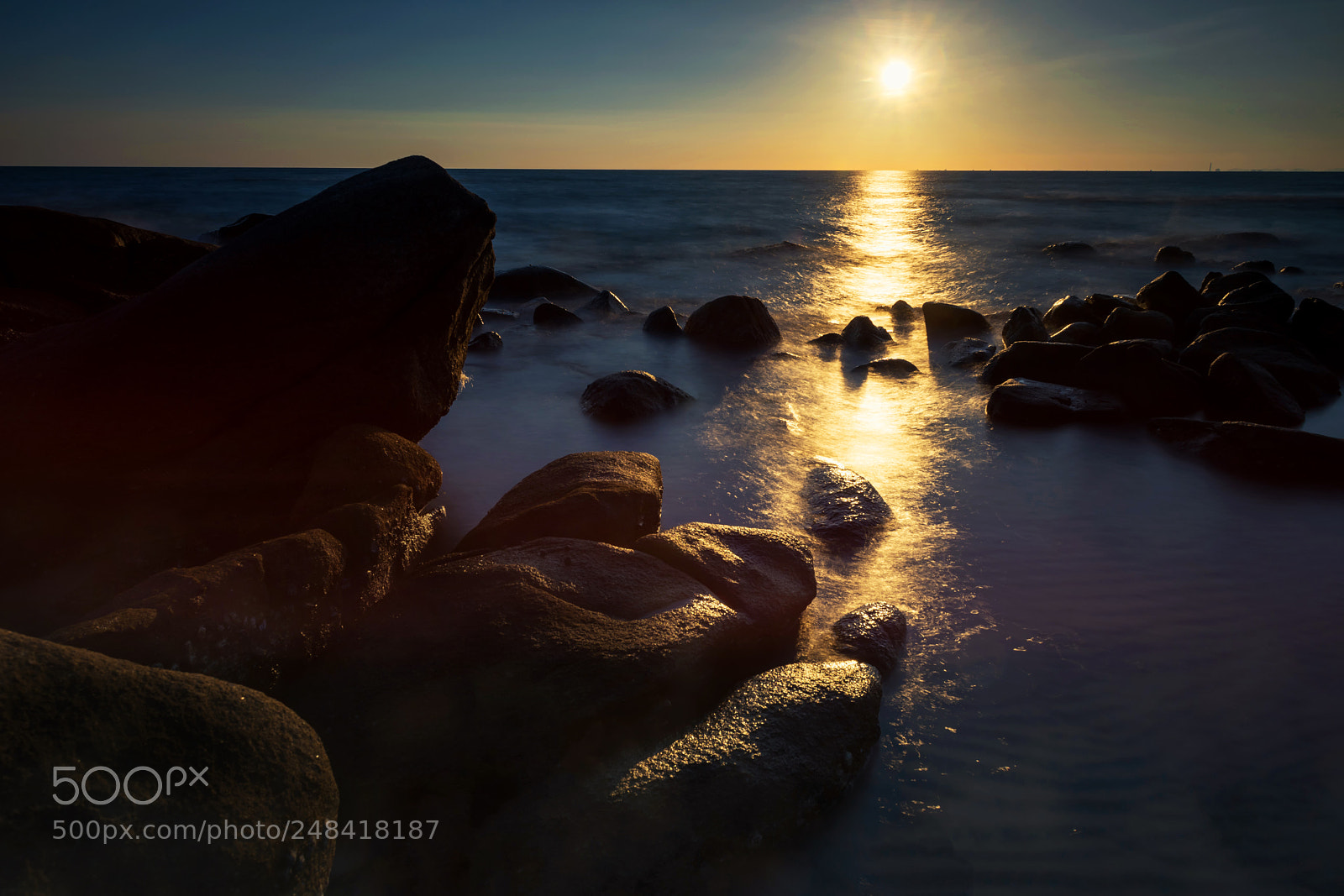 Nikon D810 sample photo. Sunset seascape at lan photography