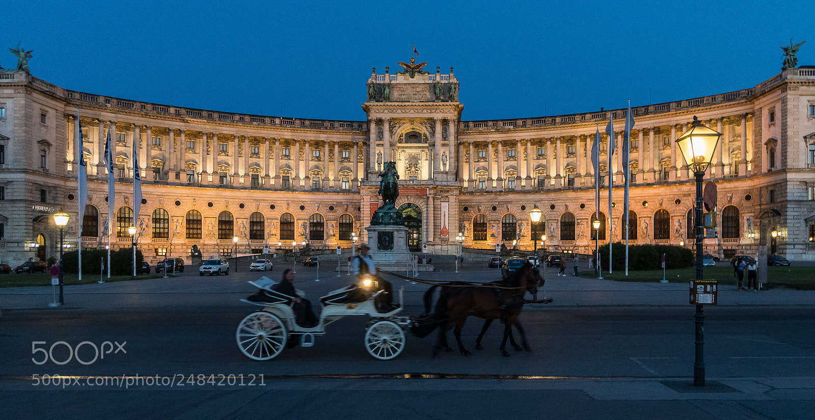 Sony a6300 sample photo. Hofburg am abend mit photography