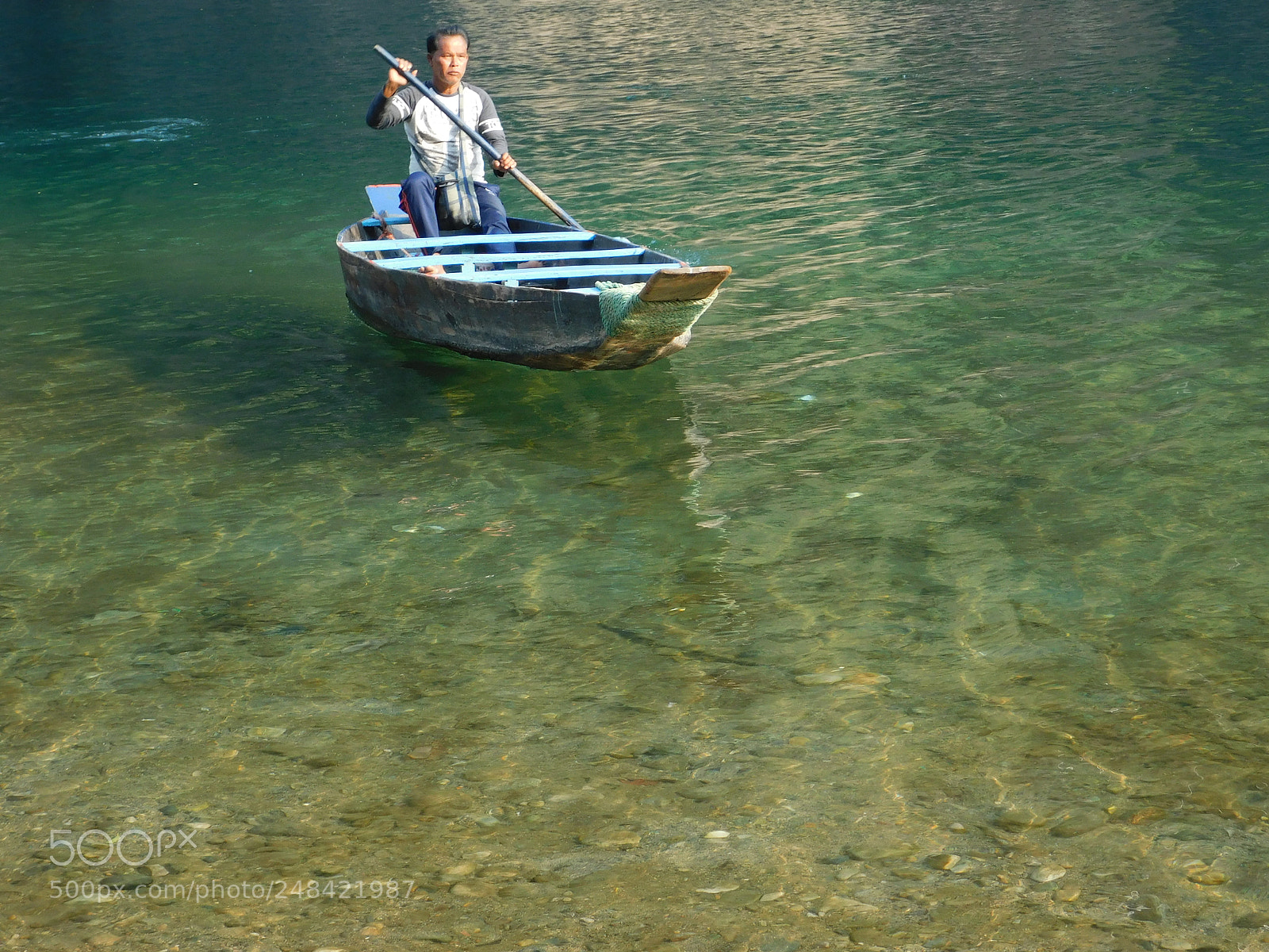 Nikon Coolpix B500 sample photo. Levitating boat photography