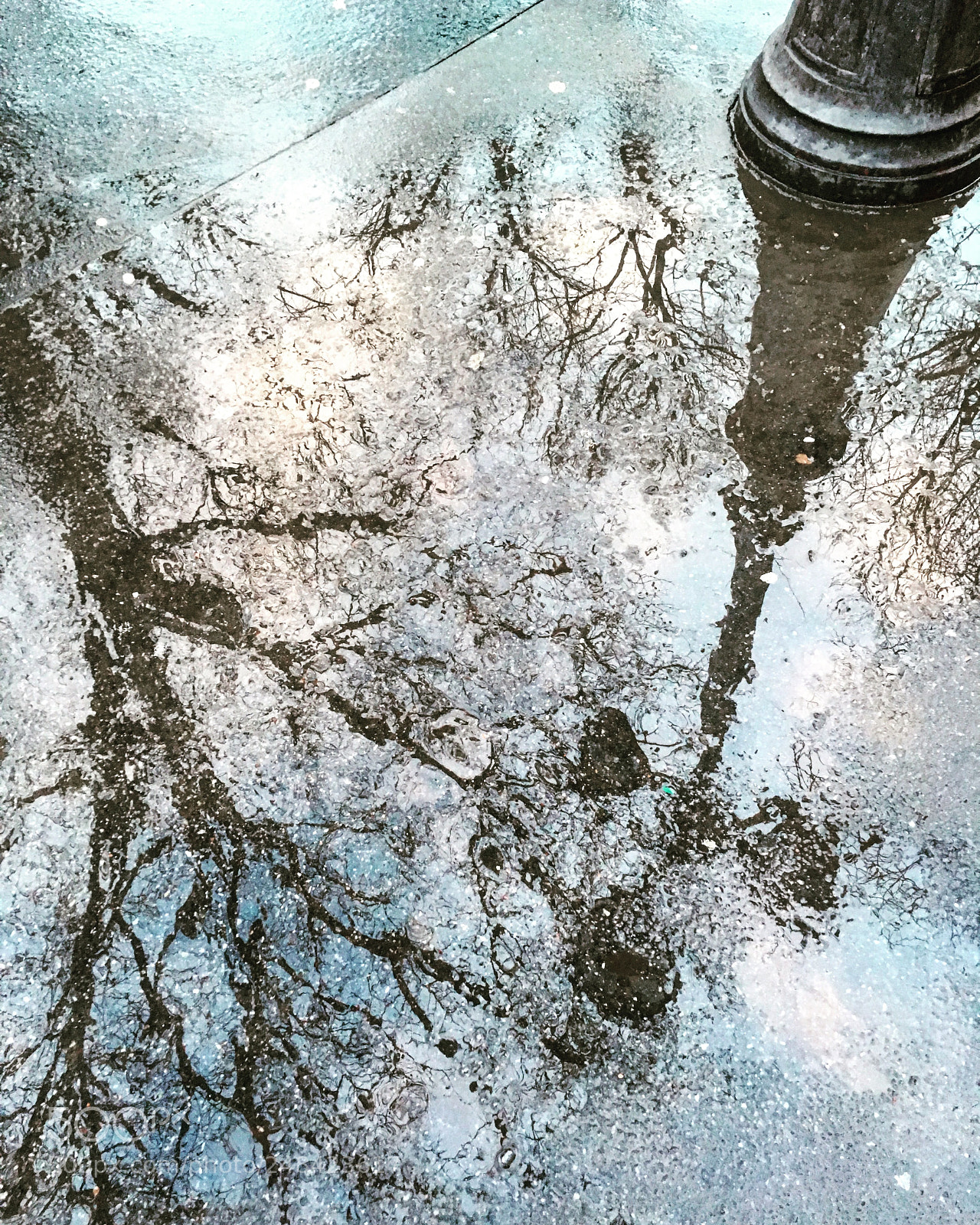 Apple iPhone 6s sample photo. Raining days in paris photography