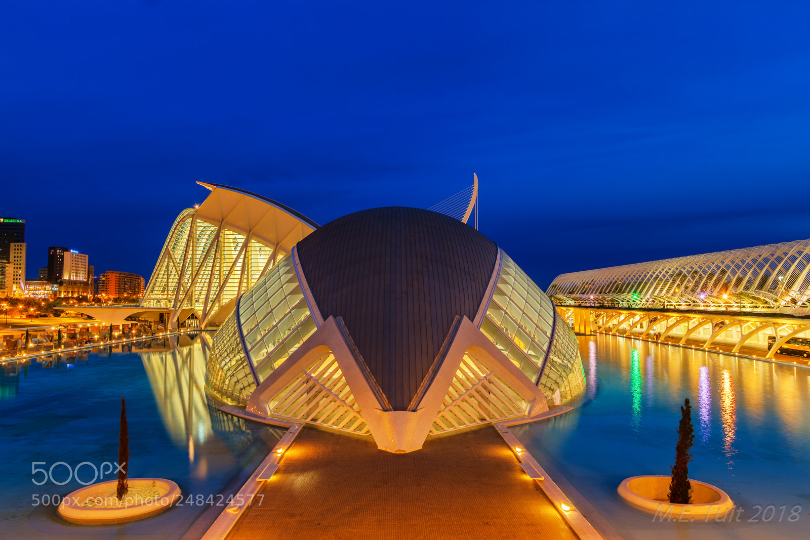 Canon EOS 7D sample photo. Valencian architecture @ spain photography