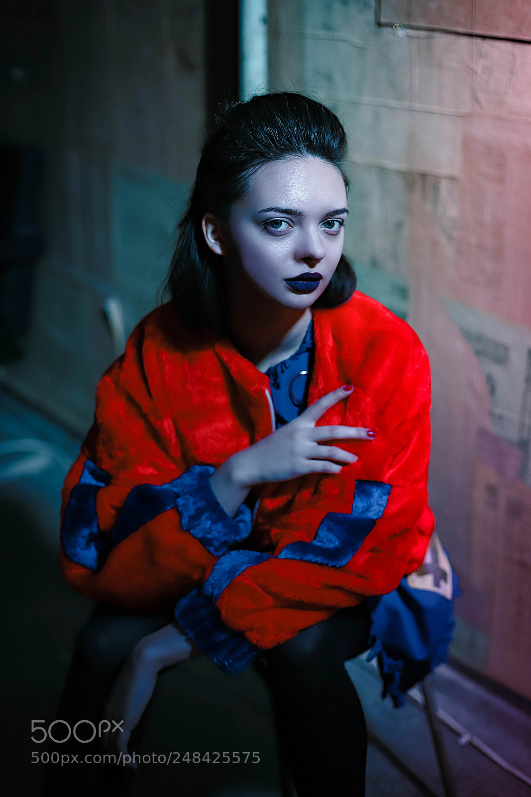 Canon EOS 6D Mark II sample photo. Neon photography
