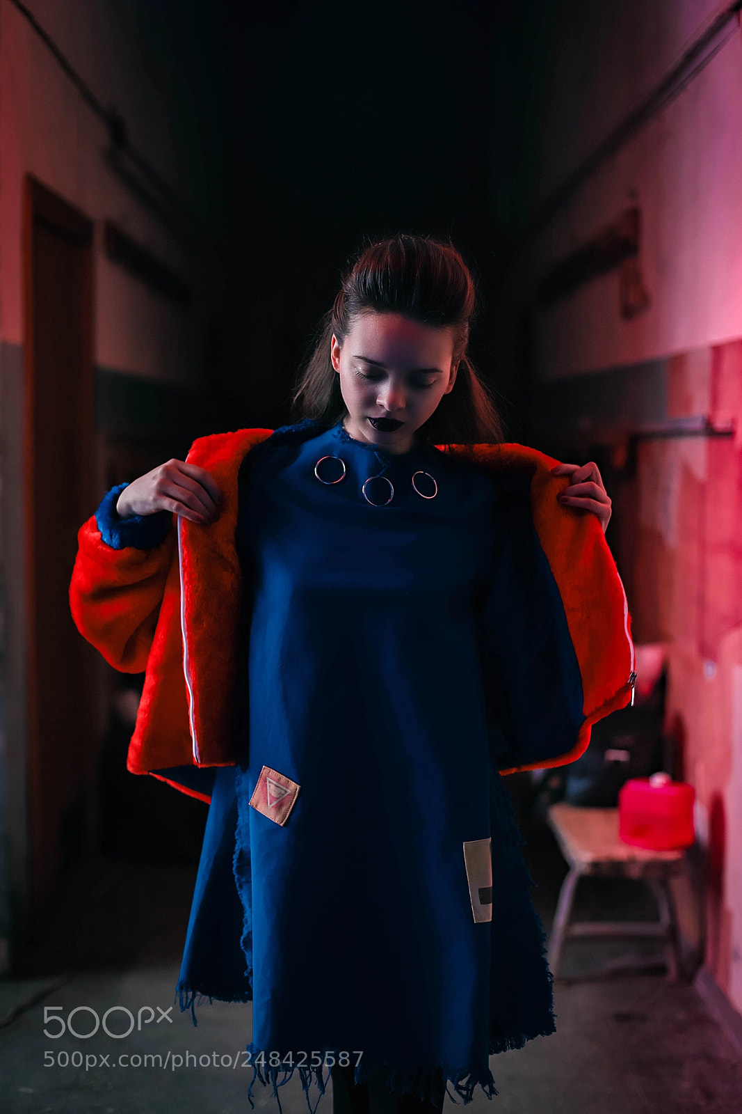 Canon EOS 6D Mark II sample photo. Neon photography