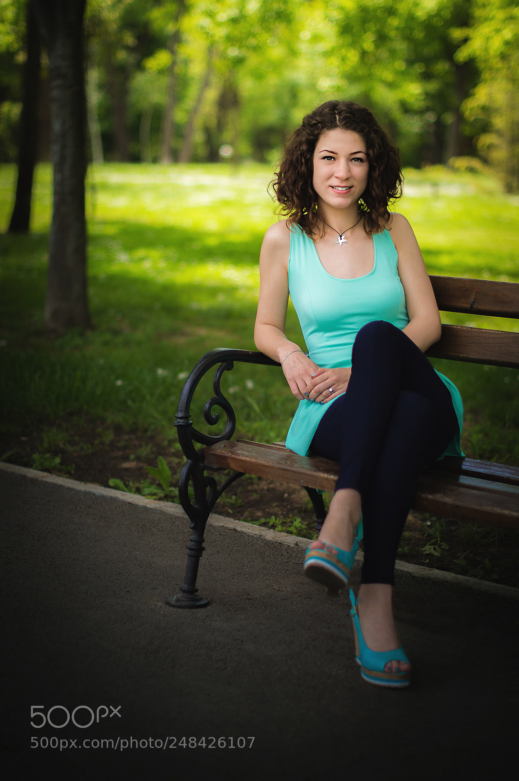 Nikon D3200 sample photo. High school graduation photography