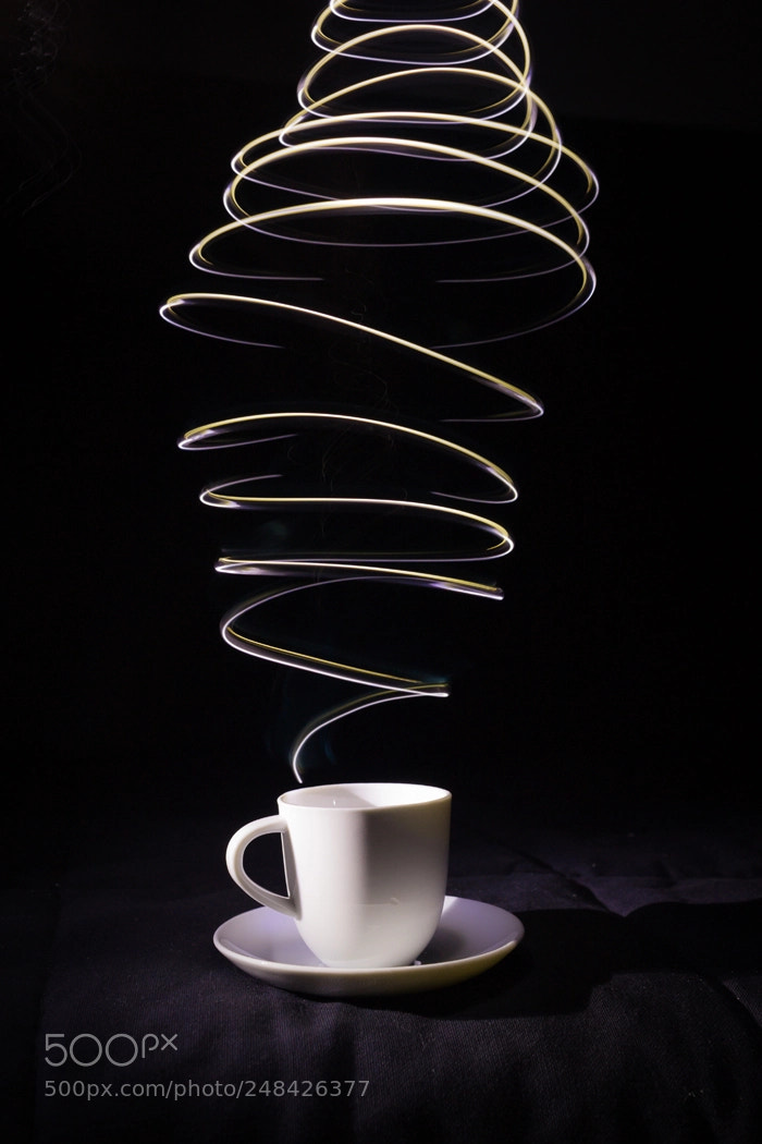 Canon EOS 600D (Rebel EOS T3i / EOS Kiss X5) sample photo. Light painting photography
