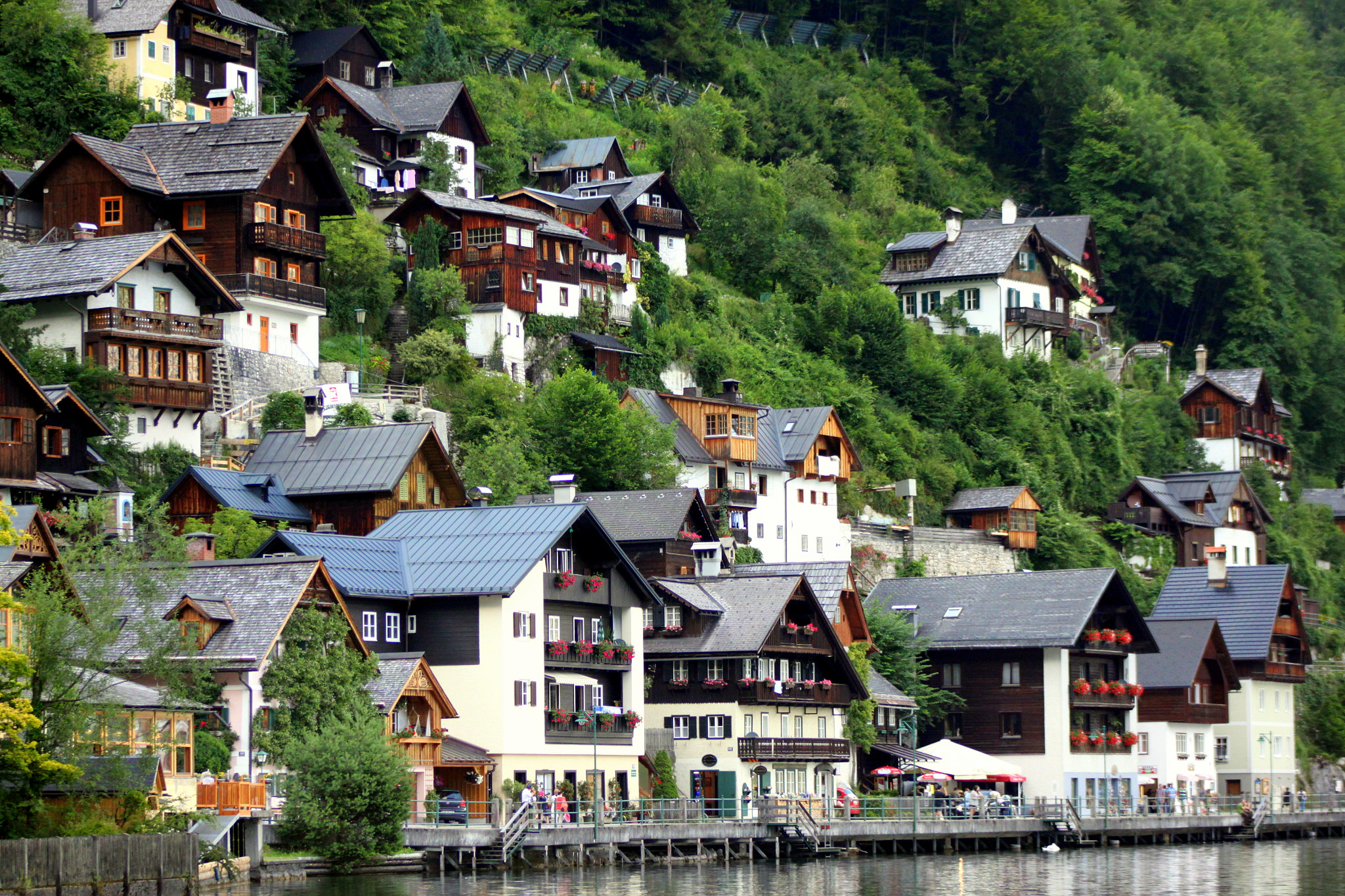 Canon EF 75-300mm f/4-5.6 sample photo. Austrian city photography