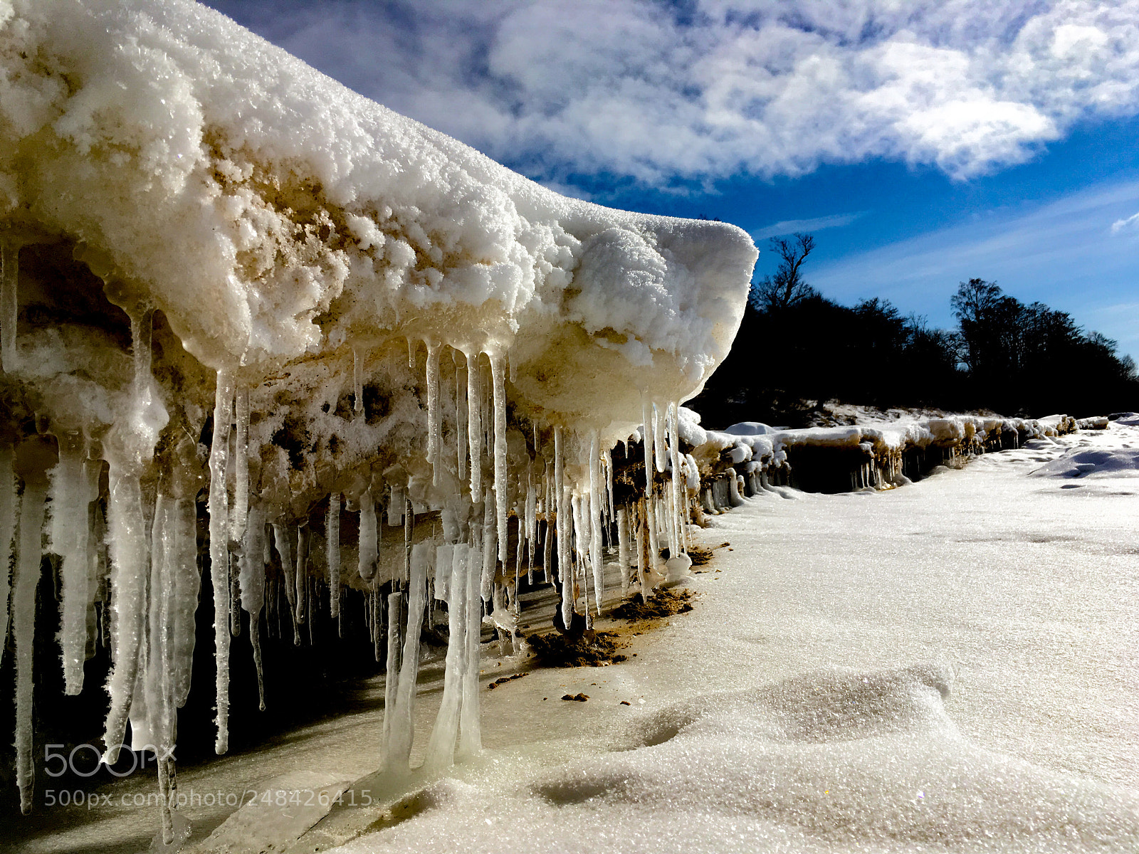 Apple iPhone SE sample photo. Winter in seashore photography