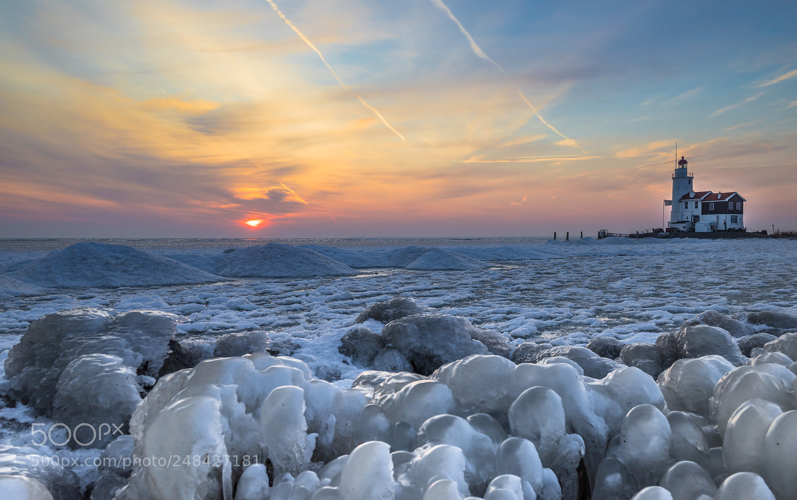 Sony a7 II sample photo. Lighthouse sunrise photography