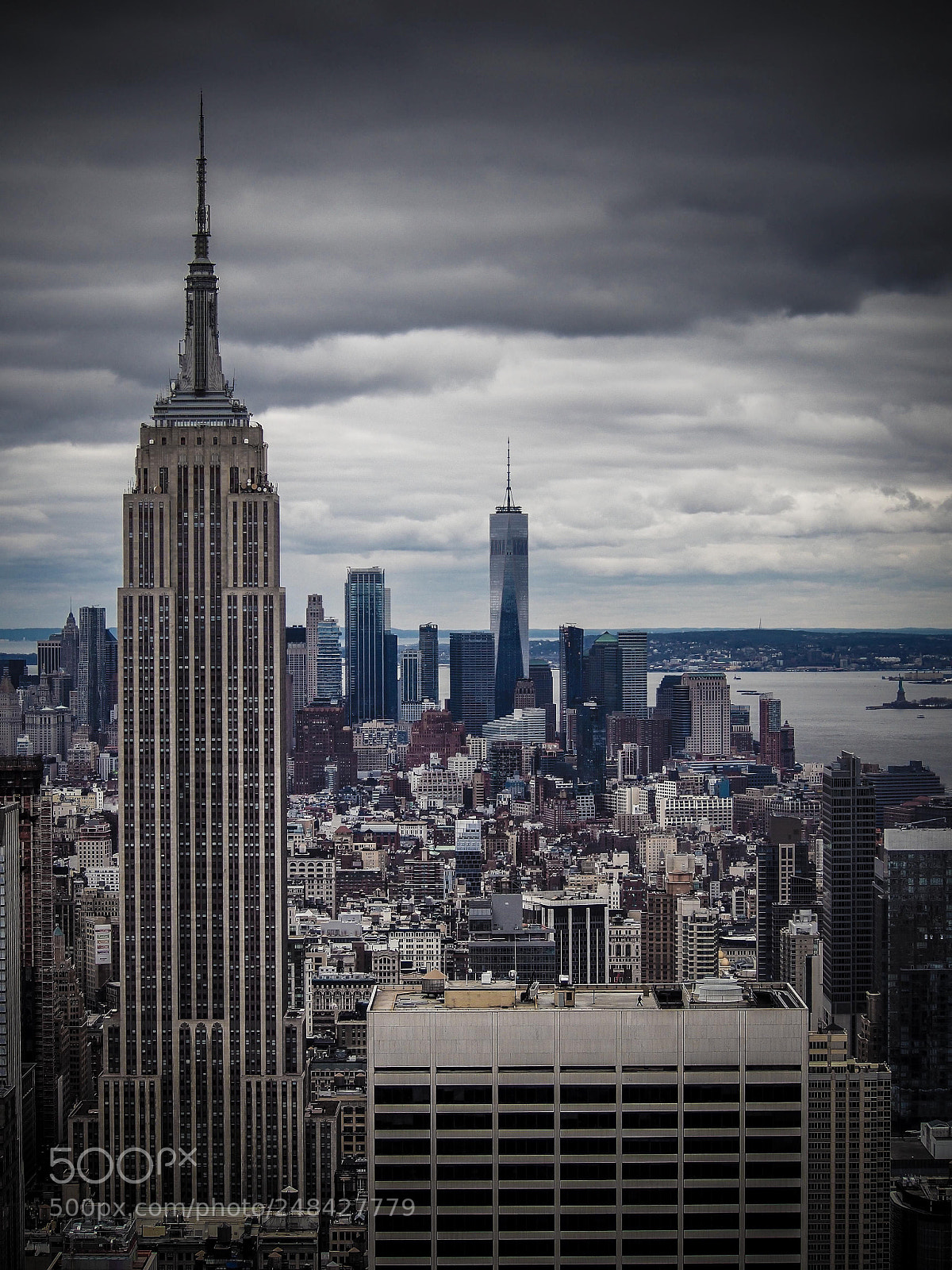 Olympus OM-D E-M5 sample photo. Empire state building photography