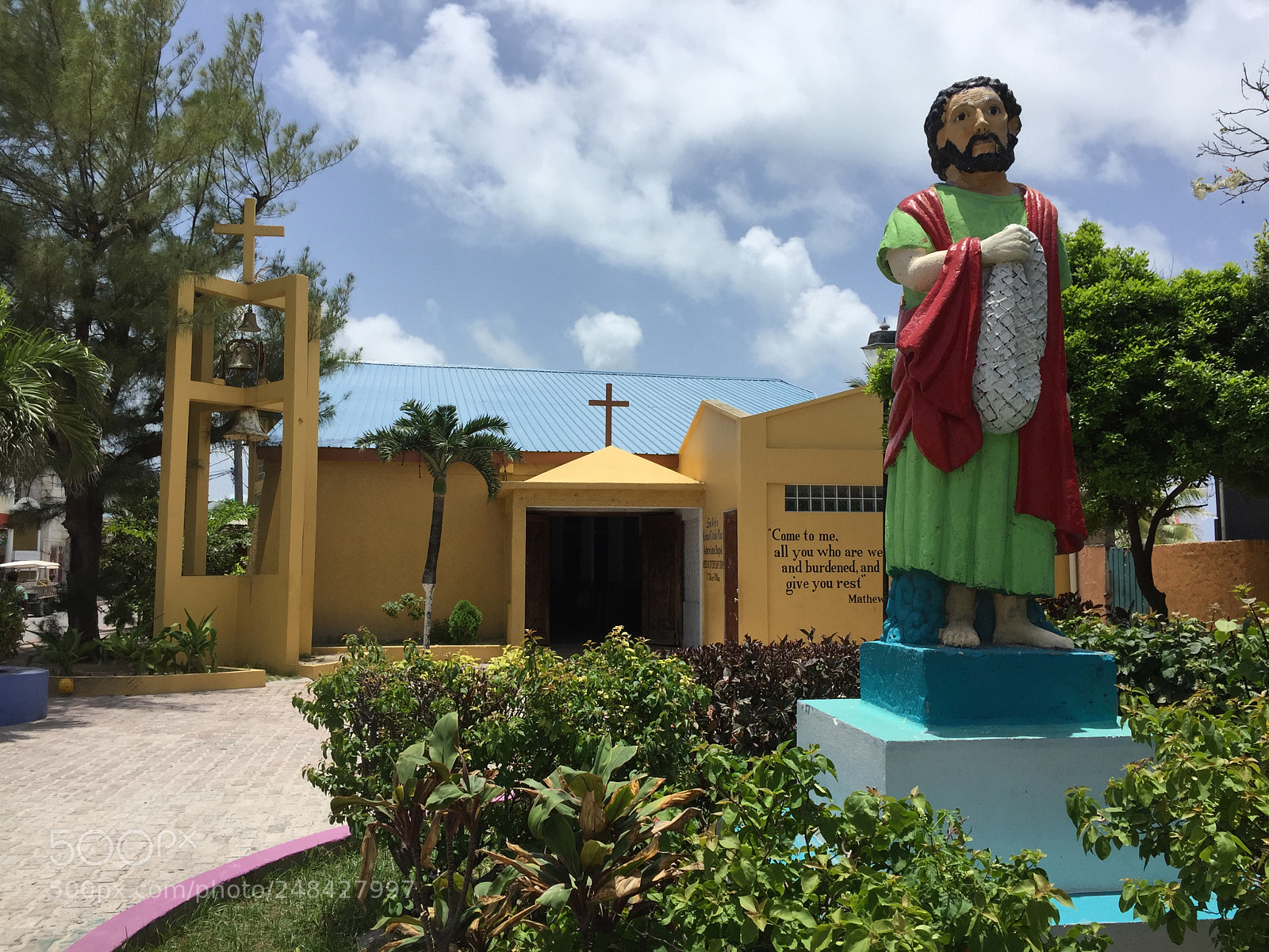 Apple iPhone 6 sample photo. Belizean jesus photography