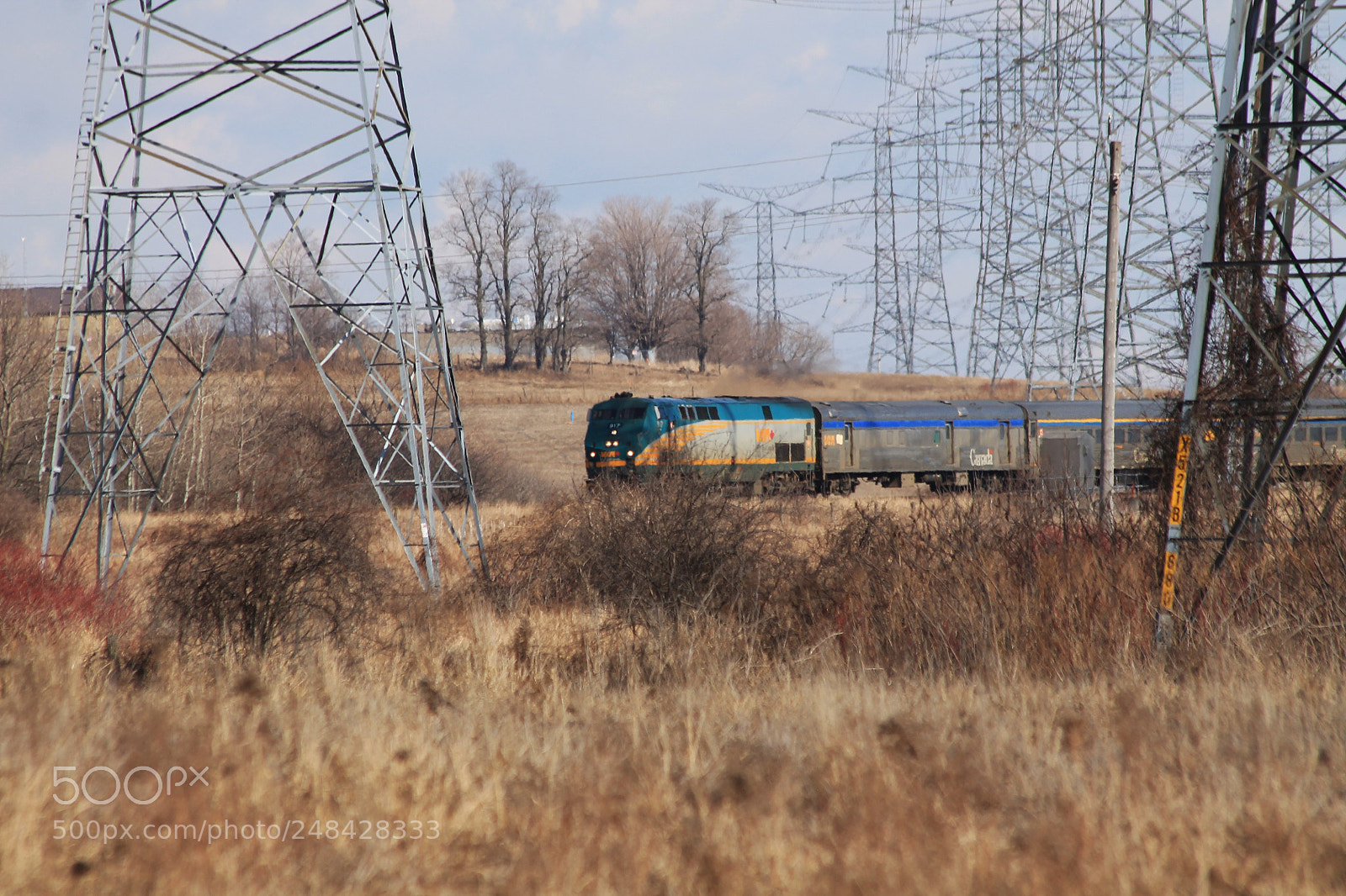 Canon EOS 1100D (EOS Rebel T3 / EOS Kiss X50) sample photo. Via train photography