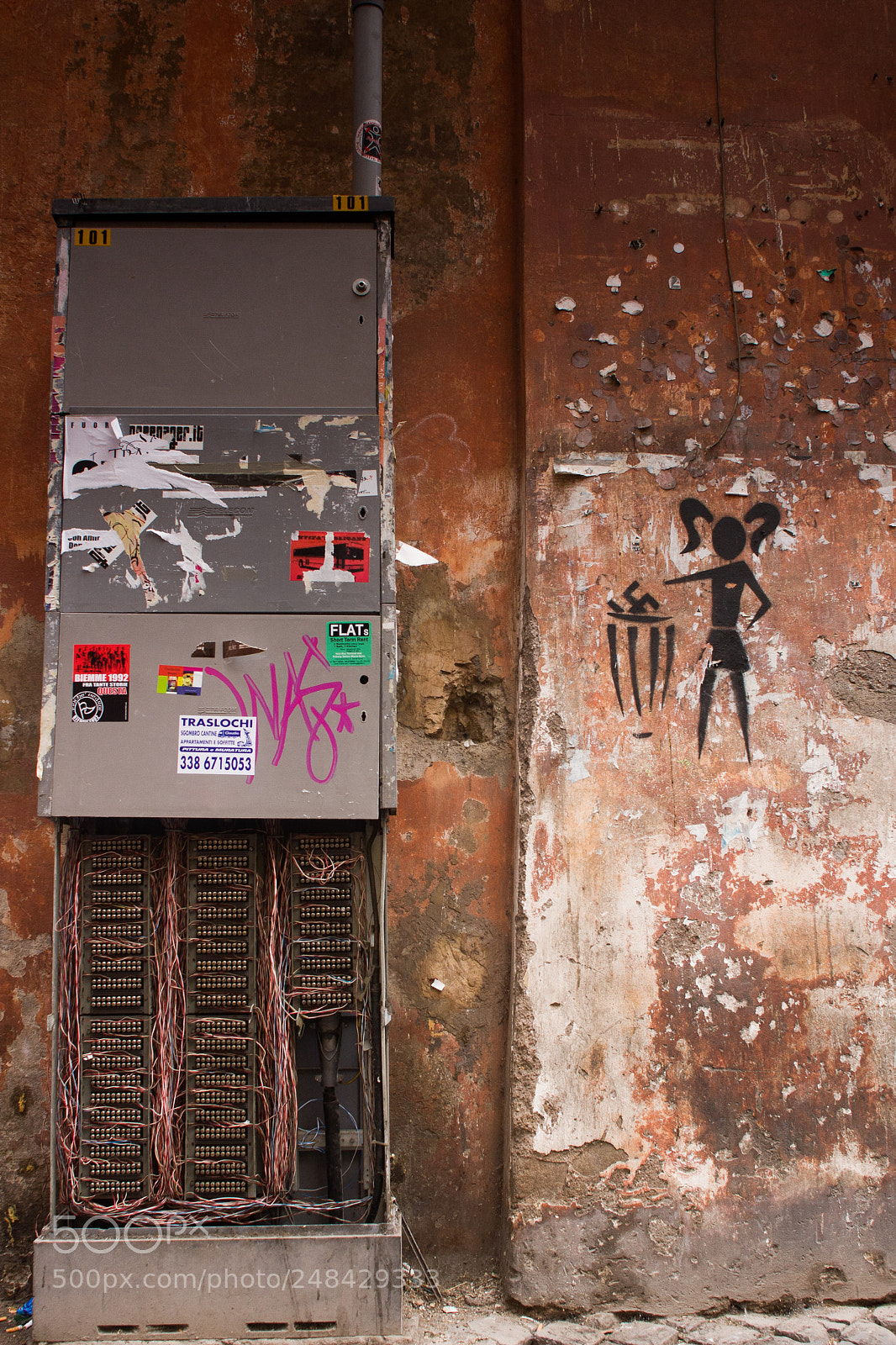 Canon EOS 40D sample photo. Trash photography