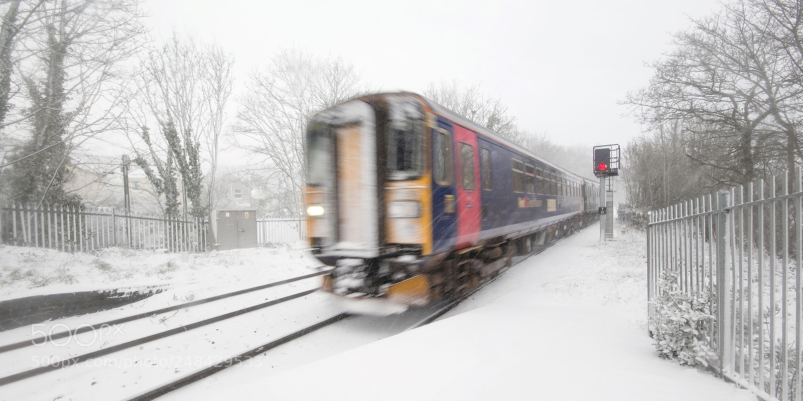 Canon EOS 700D (EOS Rebel T5i / EOS Kiss X7i) sample photo. Snow rush photography