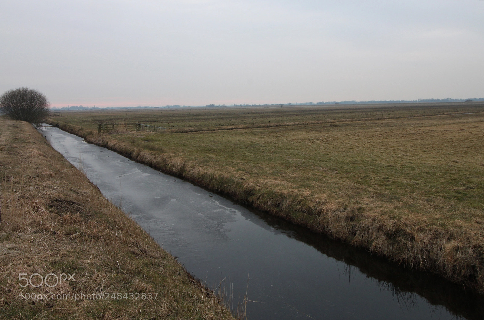 Canon EOS 500D (EOS Rebel T1i / EOS Kiss X3) sample photo. Fryslan at the end photography