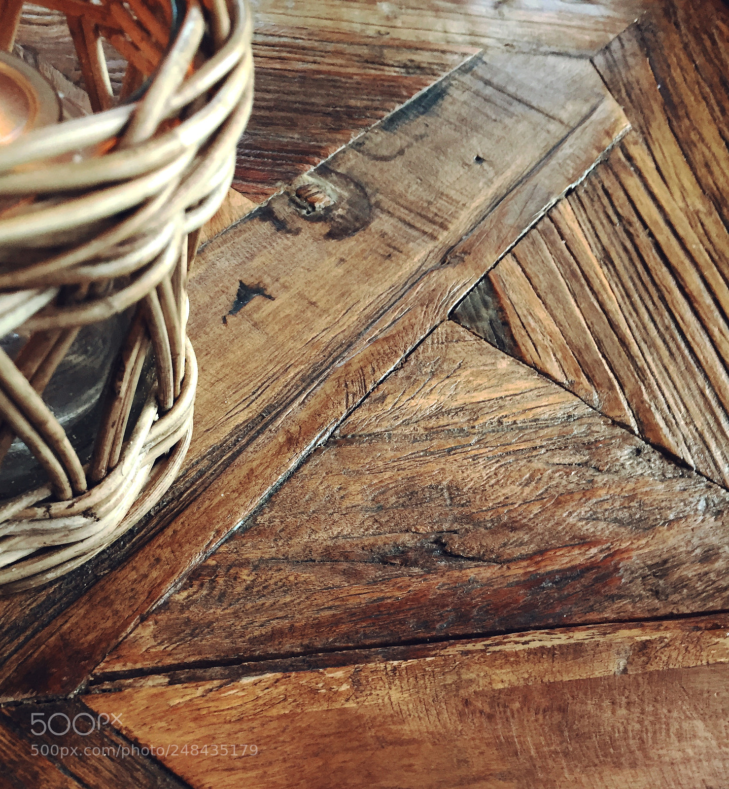 Apple iPhone 6 sample photo. Old table with a photography
