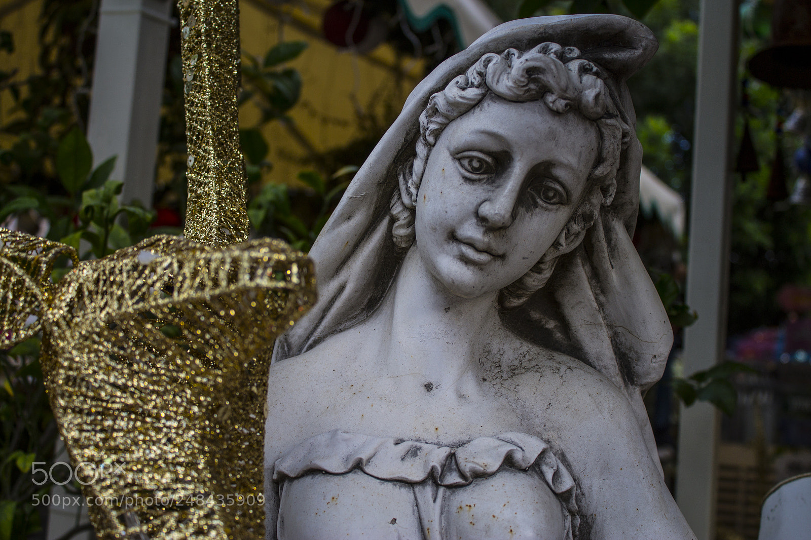 Canon EOS 1100D (EOS Rebel T3 / EOS Kiss X50) sample photo. Statue photography