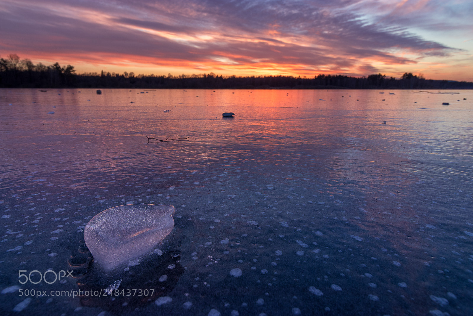 Canon EOS 80D sample photo. Icy lake photography