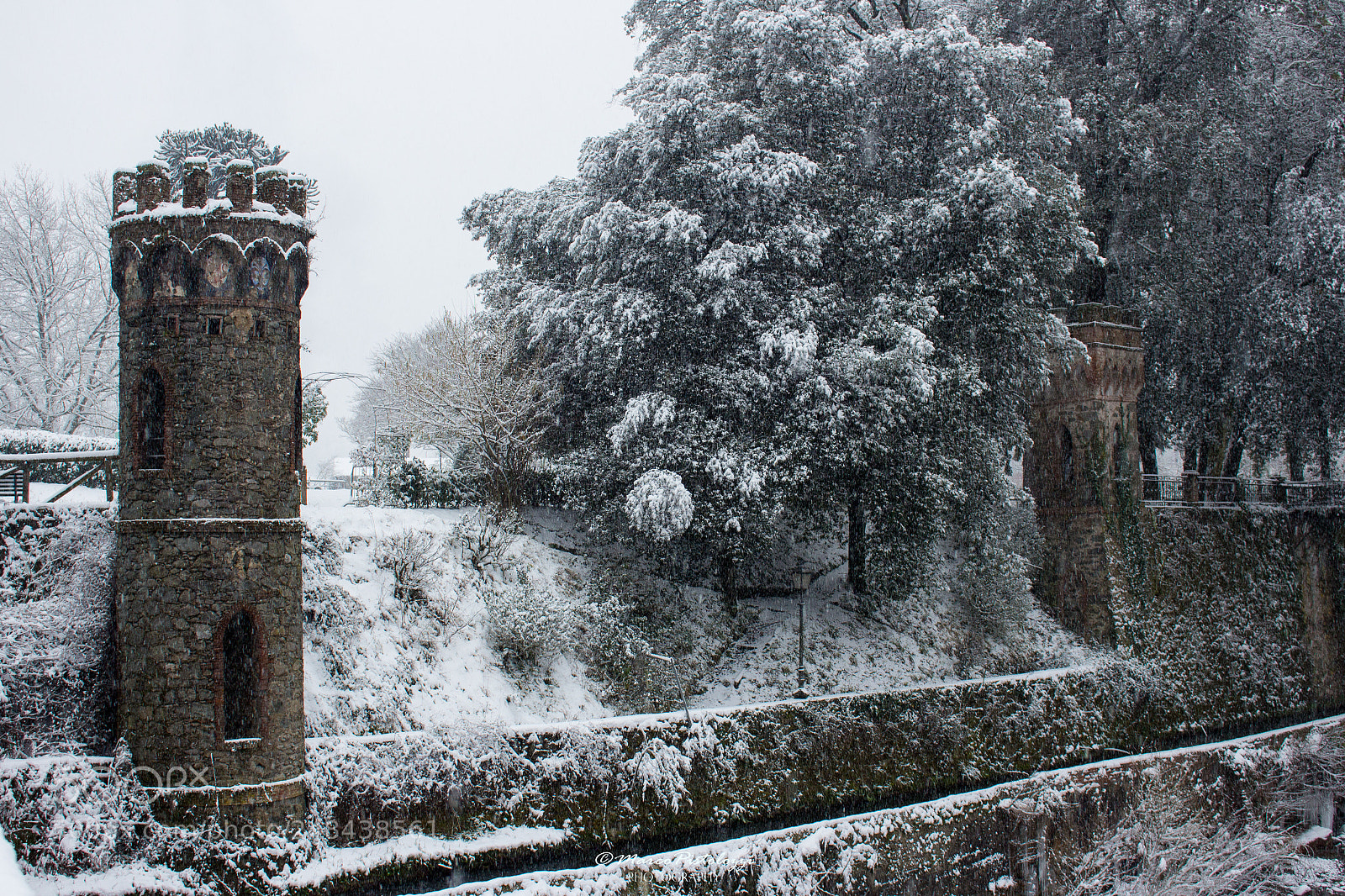 Canon EOS 700D (EOS Rebel T5i / EOS Kiss X7i) sample photo. Snow at, bagni di photography