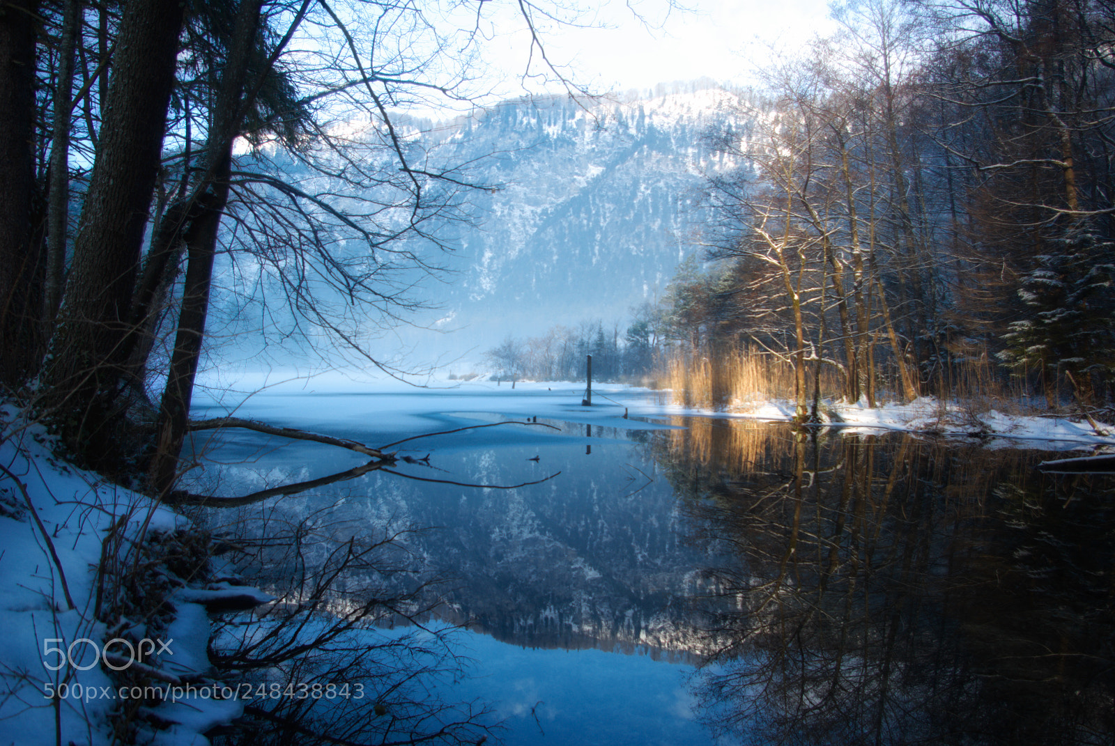 Pentax K10D sample photo. Awaking lake photography
