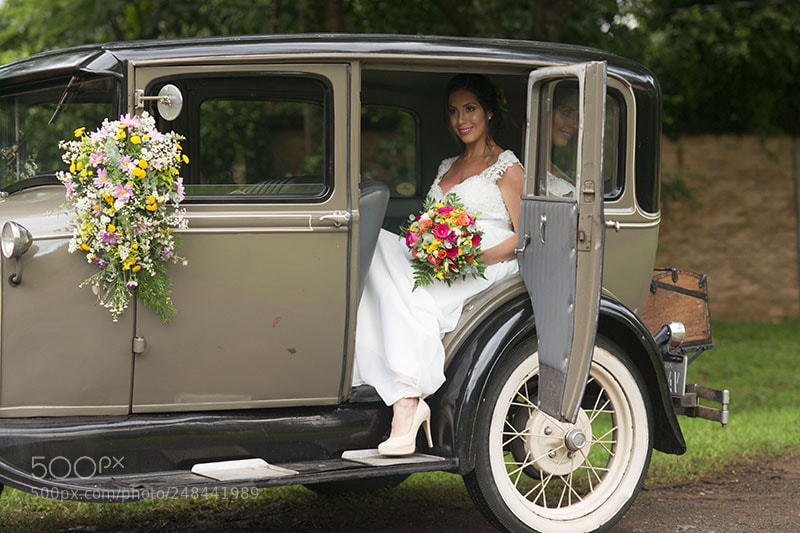 Sony Alpha DSLR-A850 sample photo. Novia llegando photography
