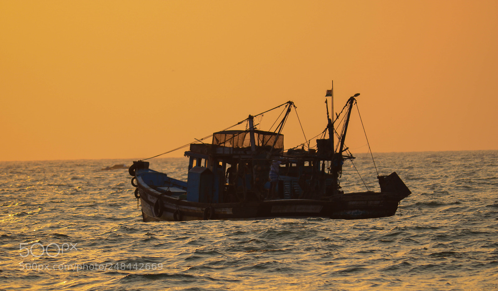 Canon EOS 750D (EOS Rebel T6i / EOS Kiss X8i) sample photo. Adventure bound photography
