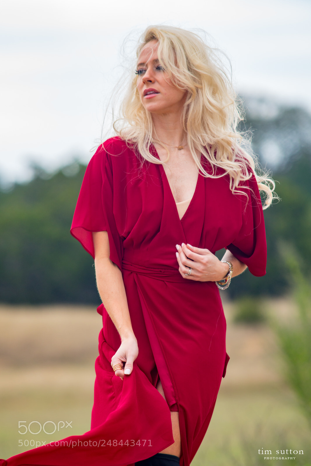 Sony ILCA-77M2 sample photo. April in red dress photography