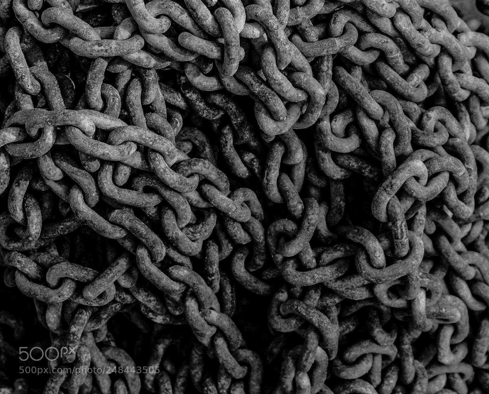 Fujifilm X-T20 sample photo. Chains photography