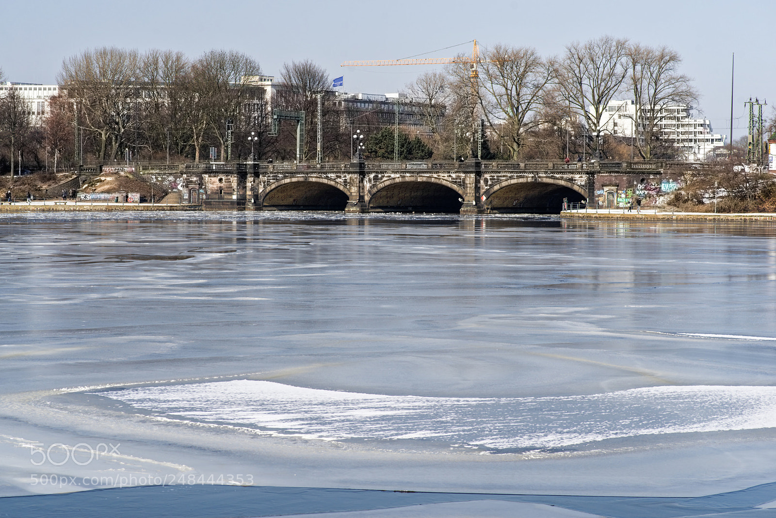 Pentax K-1 sample photo. Hamburger alster im frostigen photography