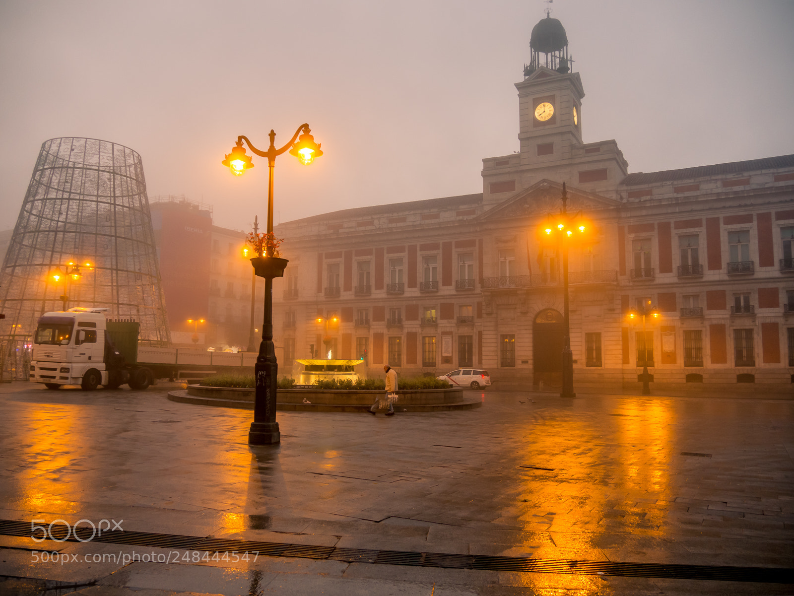 Panasonic Lumix DMC-G7 sample photo. Foggy morning in madrid's photography