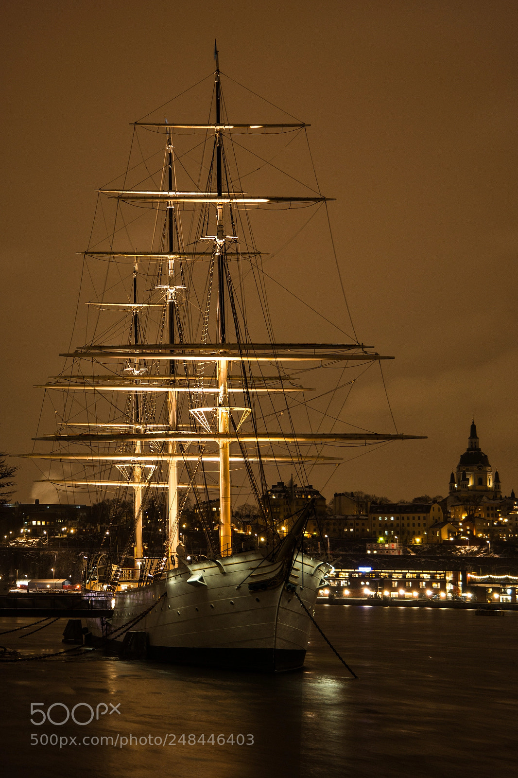 Samsung NX300 sample photo. Ship photography