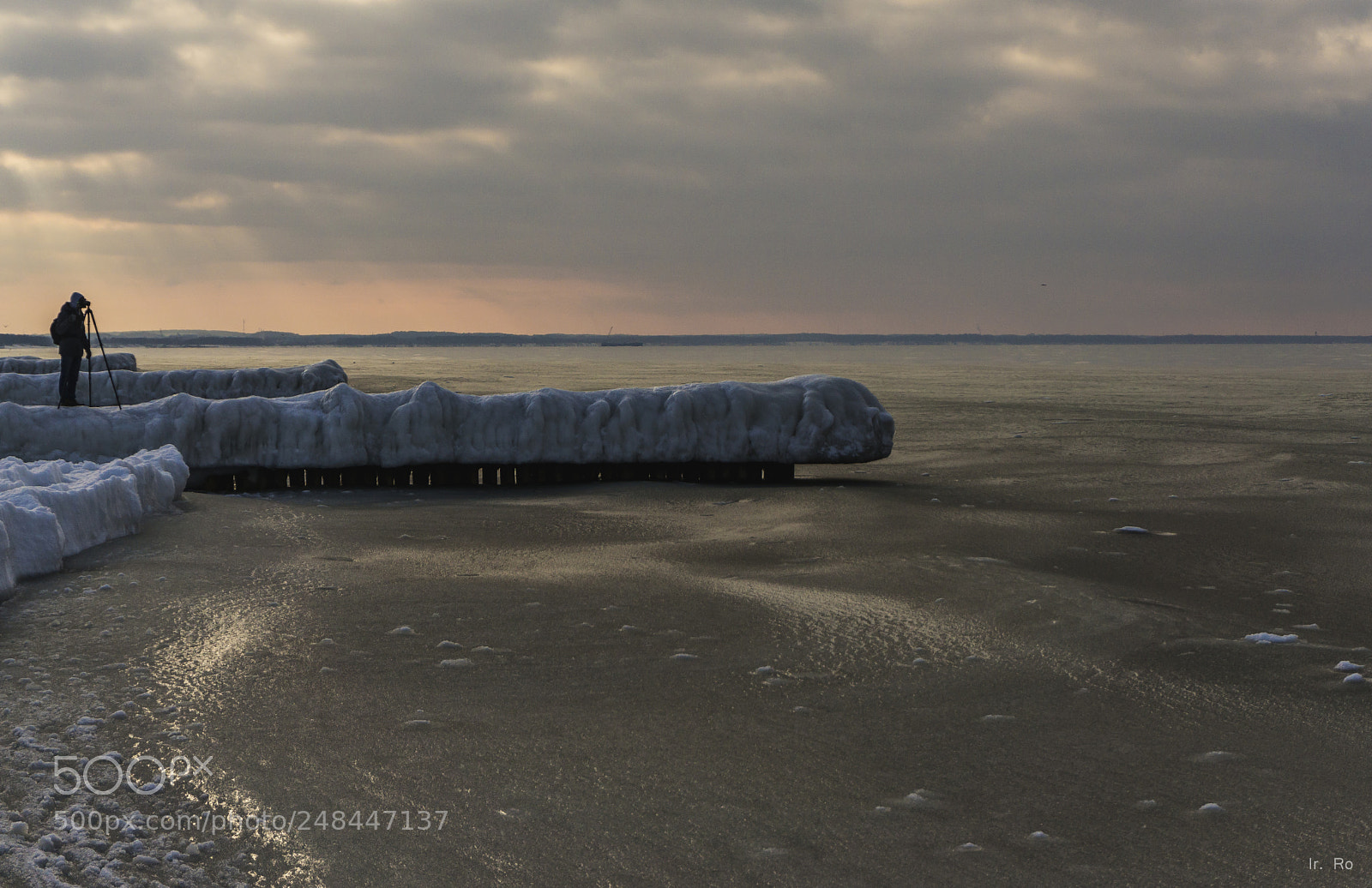 Sony a6000 sample photo. Icy balitic sea photography