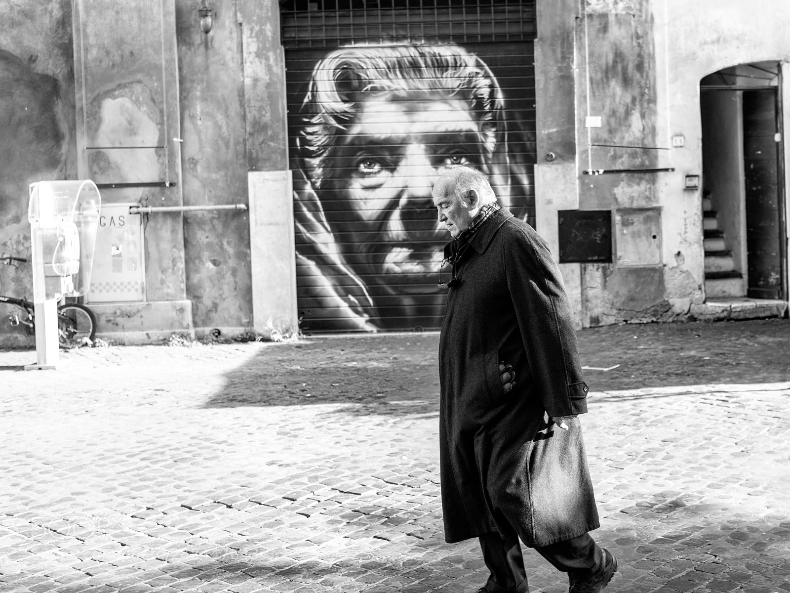 Nikon D850 sample photo. Walk in rome photography