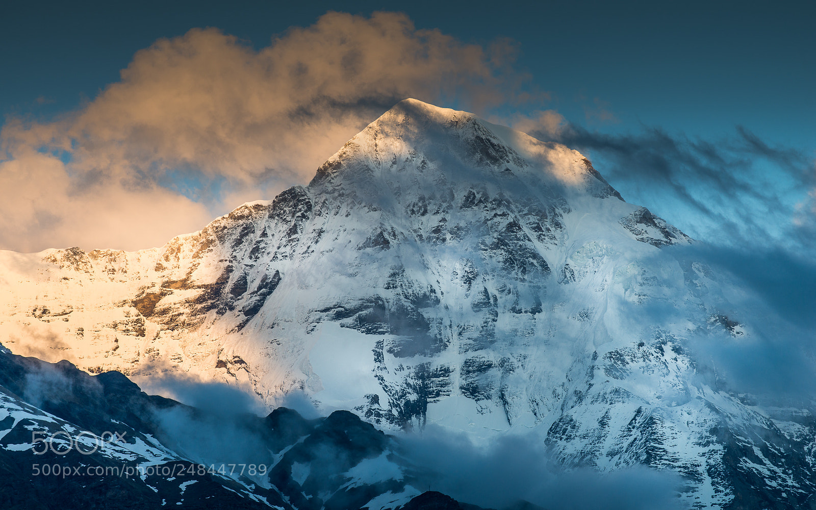 Nikon D800 sample photo. M nch 4,107m in photography