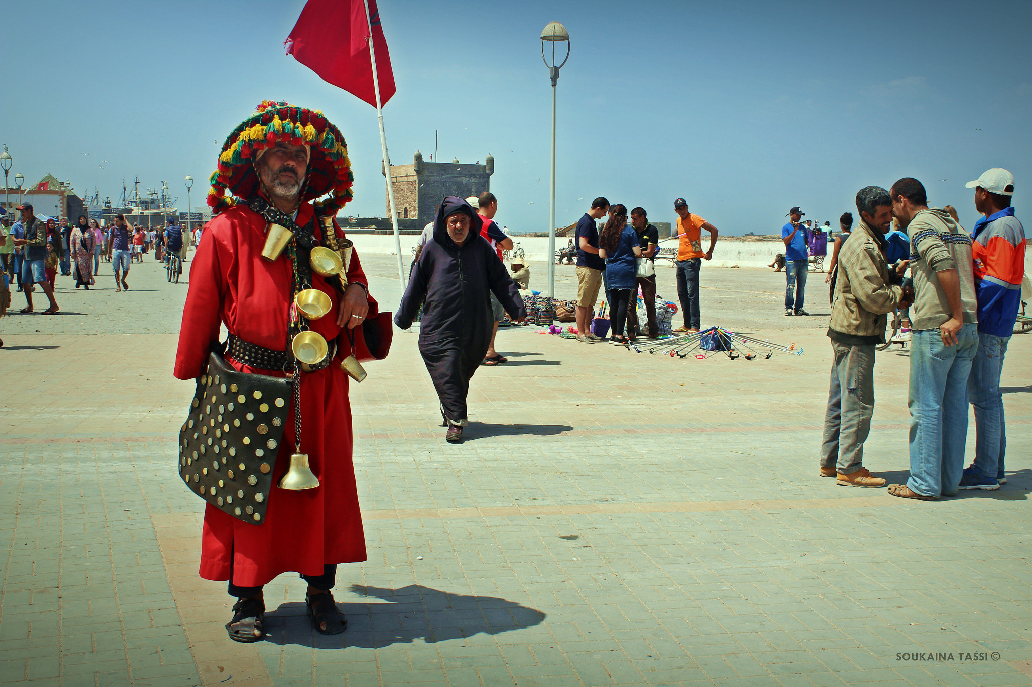 Canon EF-S 18-55mm F3.5-5.6 IS sample photo. Essaouira city photography